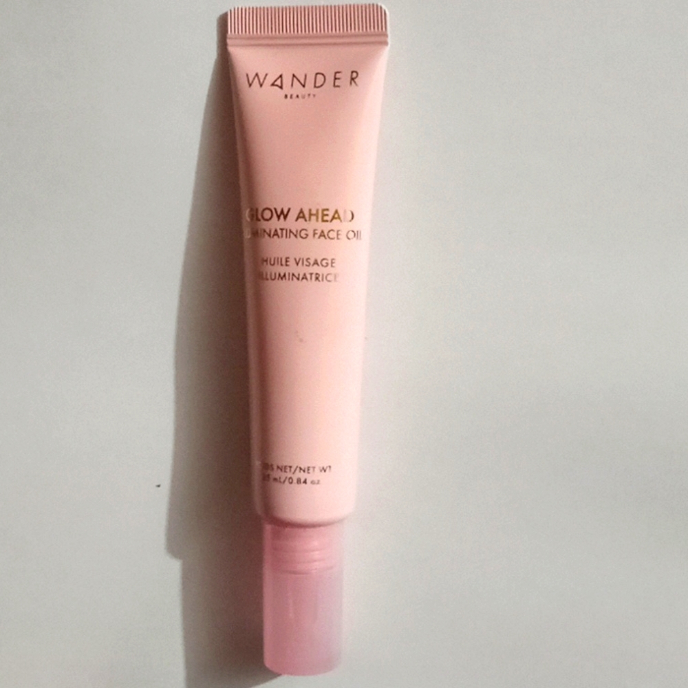 Wander Beauty Glow Ahead Illuminating Face…